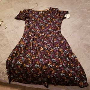 Lularoe Floral Black Amelia